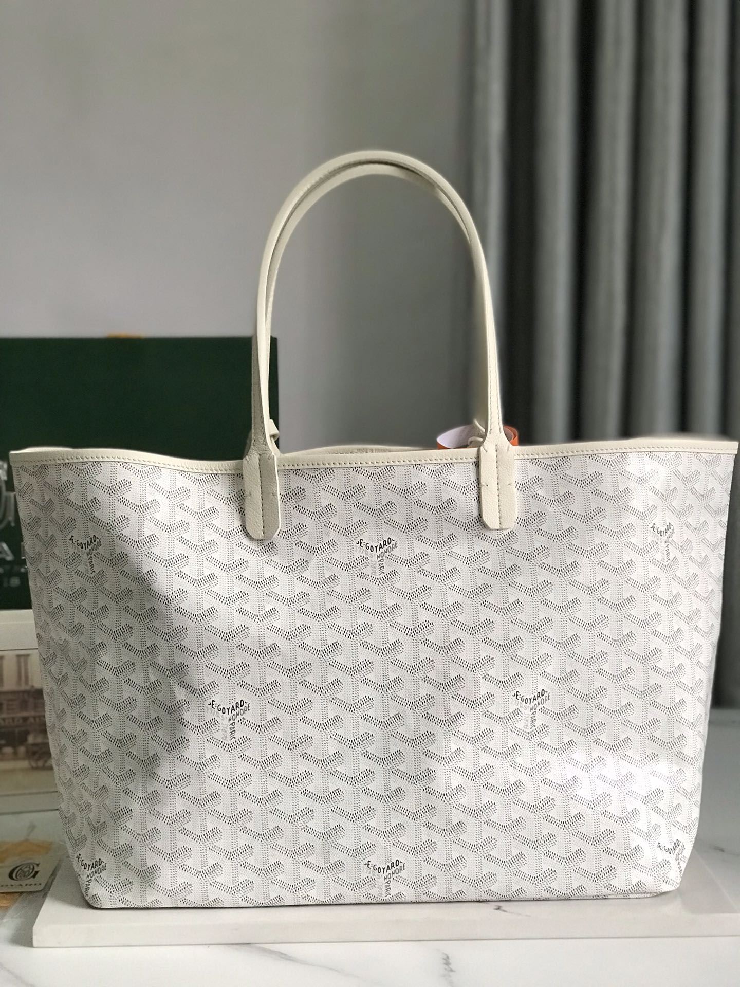 Goyard Shopping Bags